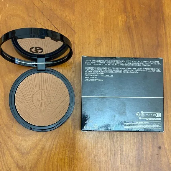 Armani BeautyLuminous Silk Creamy Bronzing Powder
